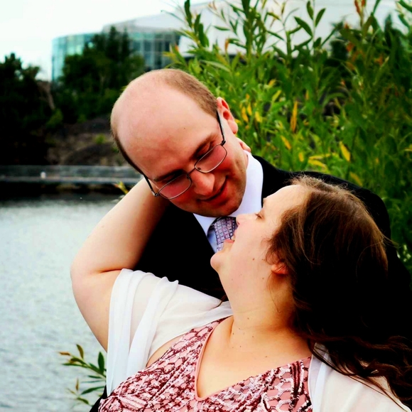 Meet your Posher, Christa - Picture 1 of 1